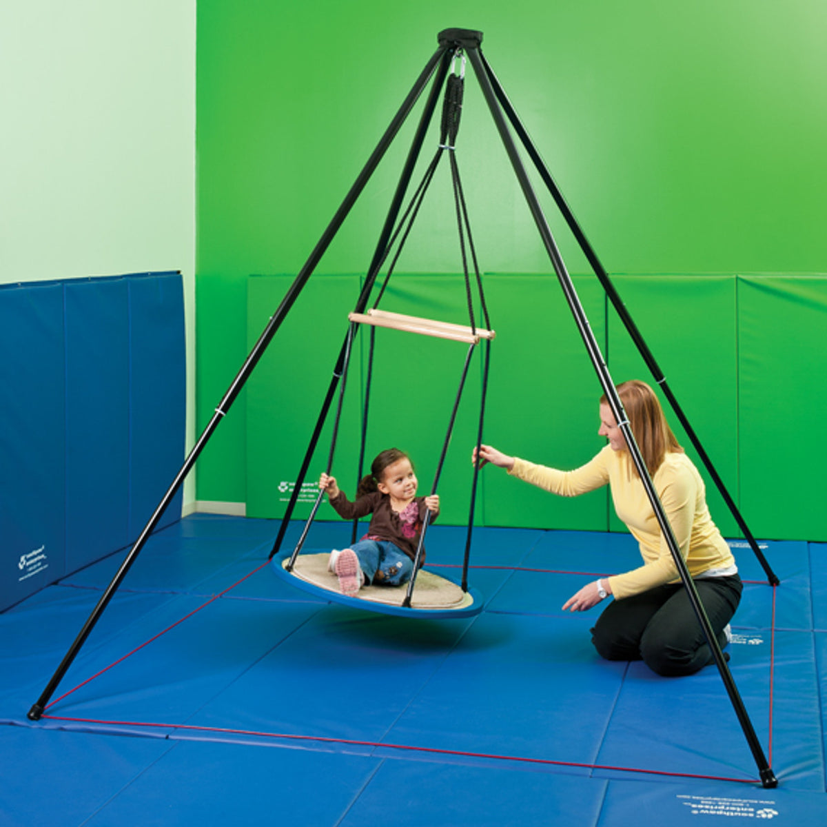 ITINERANT SUPPORT FRAME